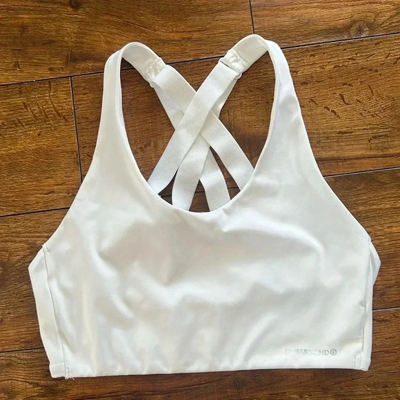 Swiss brand Sport Bra - Picture 1 of 5